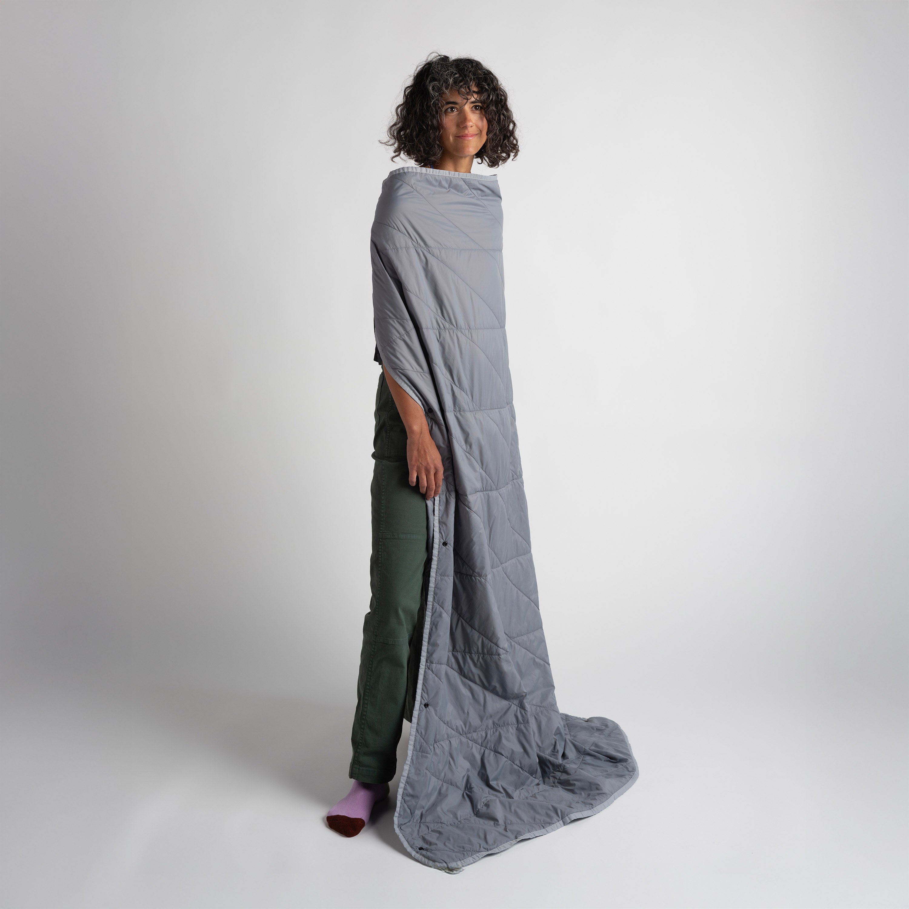 Layover™ Travel Blanket - Packable & Puffy | Gray