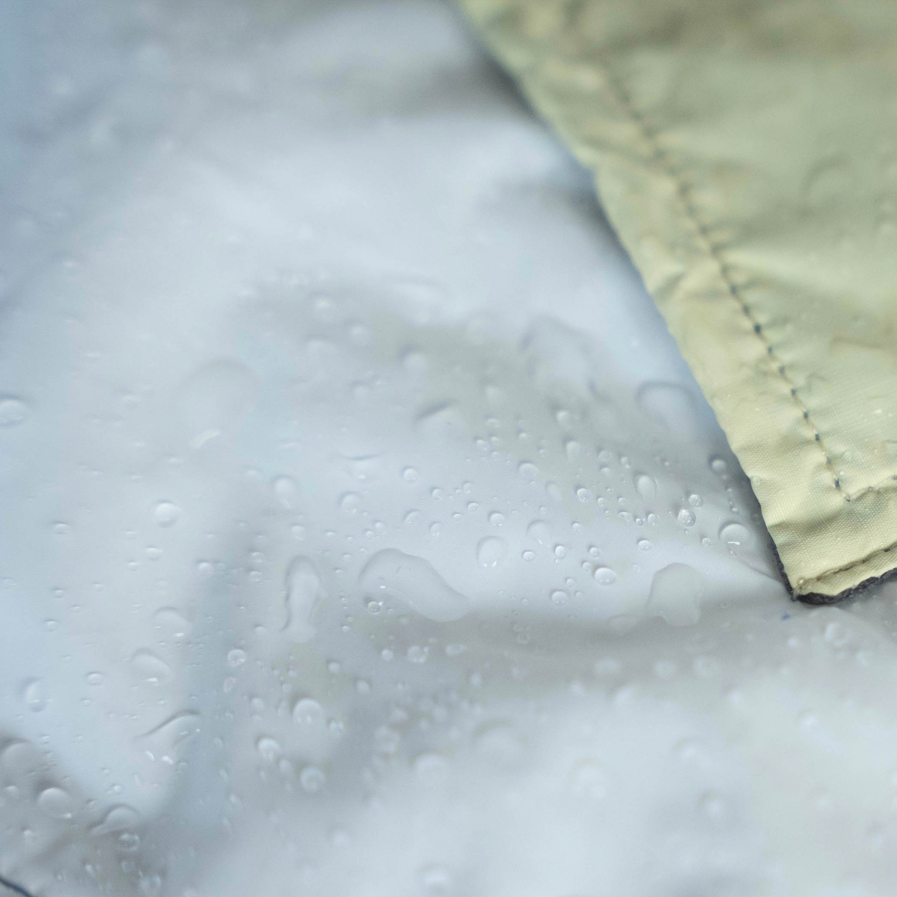 Layover™ Travel Blanket - Packable & Puffy | Polar